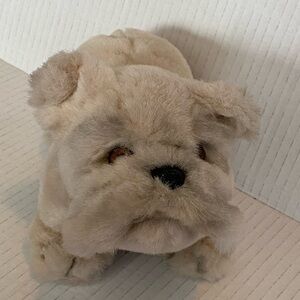 VTG Yomiko Russ Berrie English Bulldog Beige Plush Stuffed Animal animal toy 6”